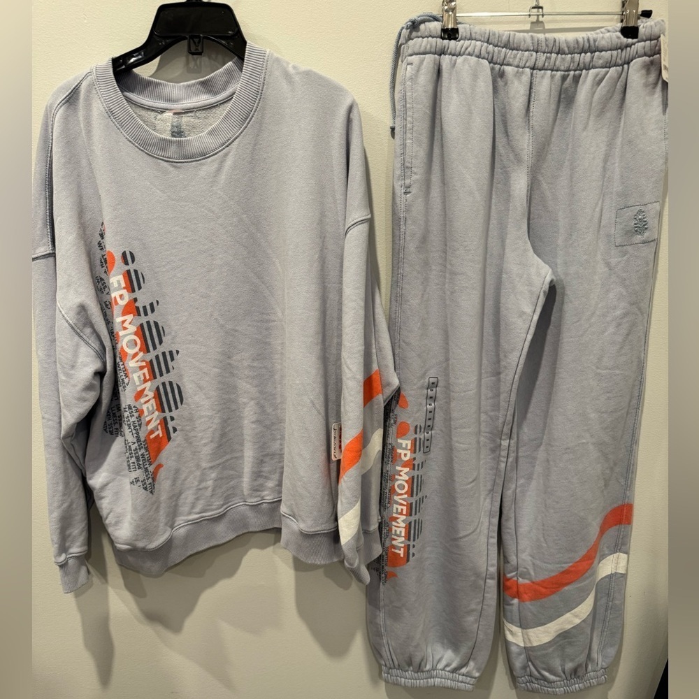 🆕 Free People NWT FP movement All-Star logo pants